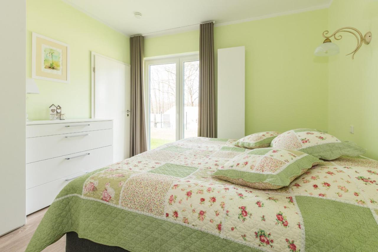 Luxus-See-Domizil Mit Sauna, Kamin Und Boot-130 Qm Fuer 6 Personen Krakow am See Bagian luar foto