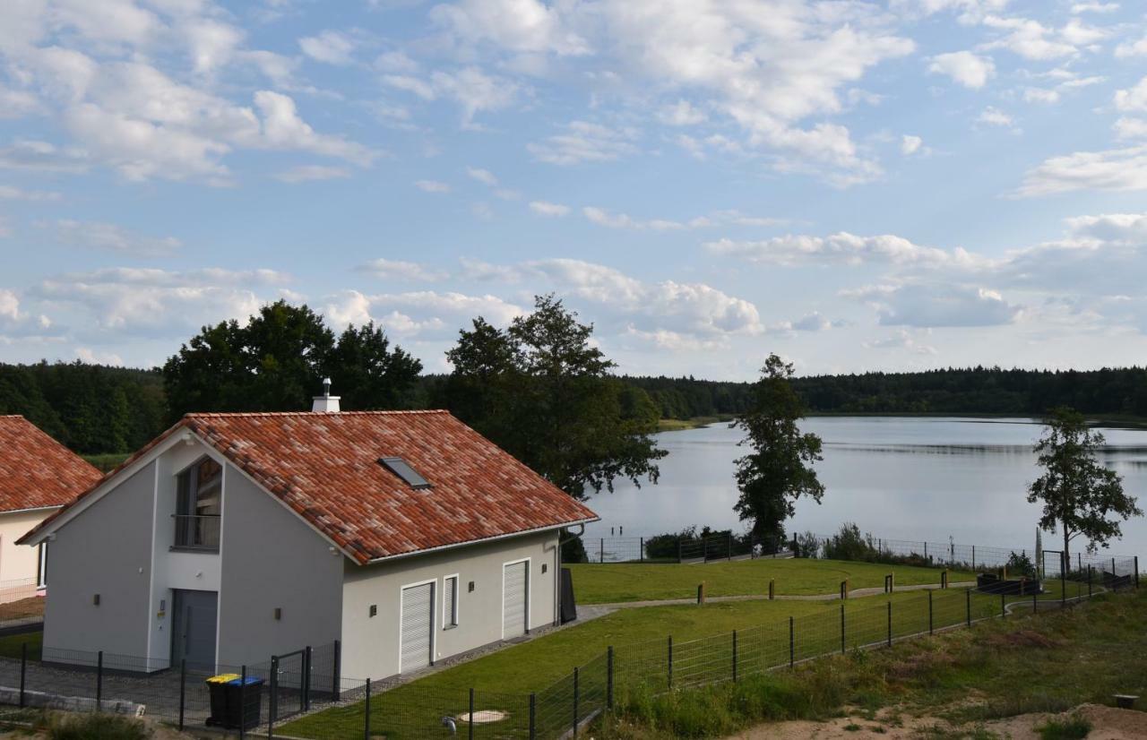 Luxus-See-Domizil Mit Sauna, Kamin Und Boot-130 Qm Fuer 6 Personen Krakow am See Bagian luar foto